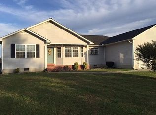 165 Stephanie Ln, Baxter, TN 38544