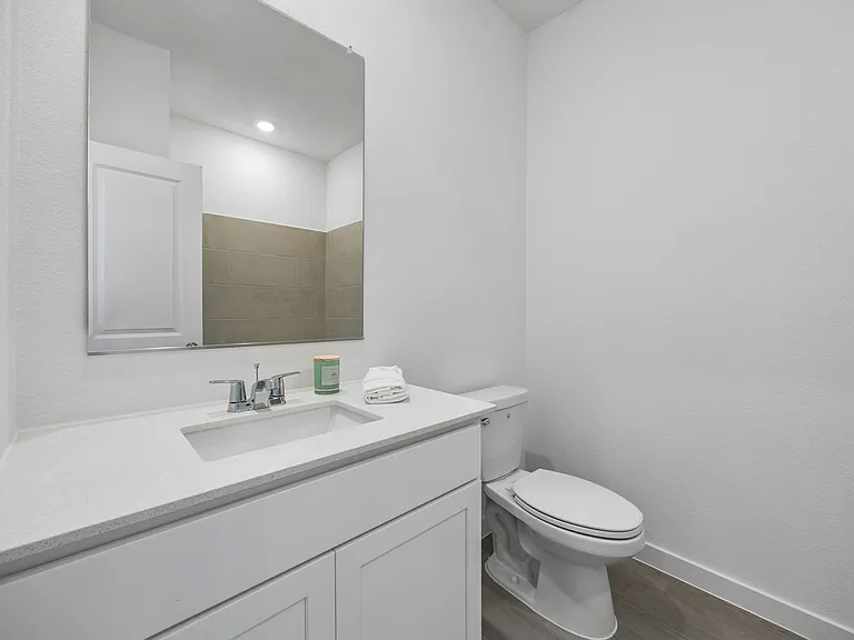 9112 Suttonridge Dr — Photo 23