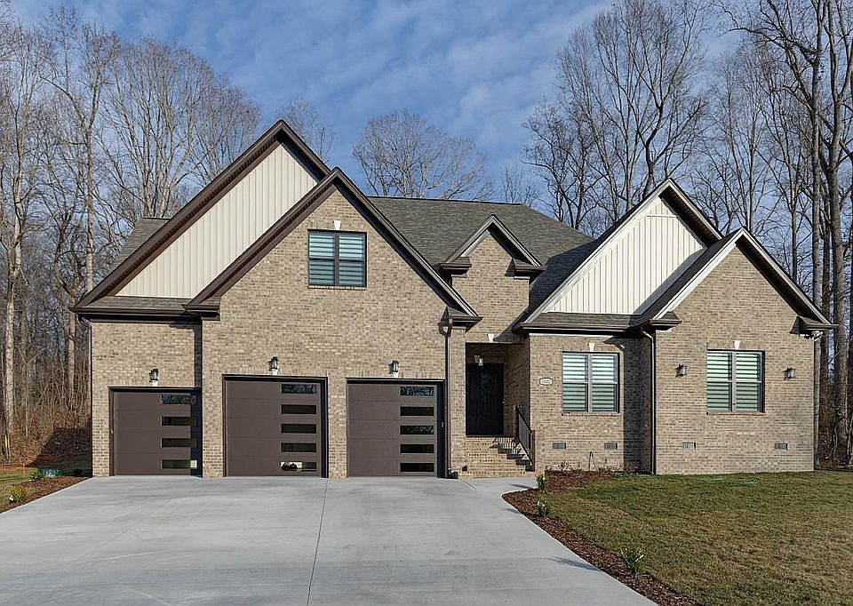 1st image of 3802 Lyle Creek Dr NE