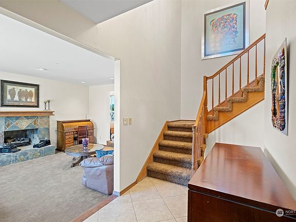 4th image of 37212 152nd Avenue SE