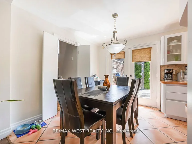 11 Duval Dr — Photo 16
