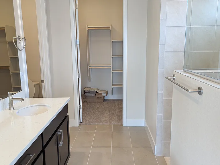 1618 Daisy Ln — Photo 13