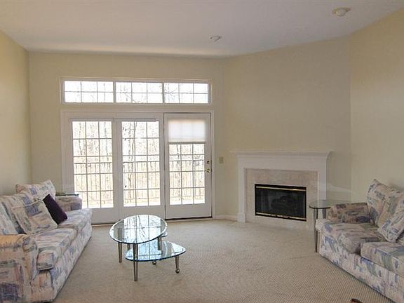3rd image of 6047 Bridgehaven Dr