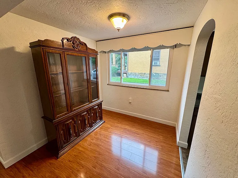 111 W. Steuben Street — Photo 10