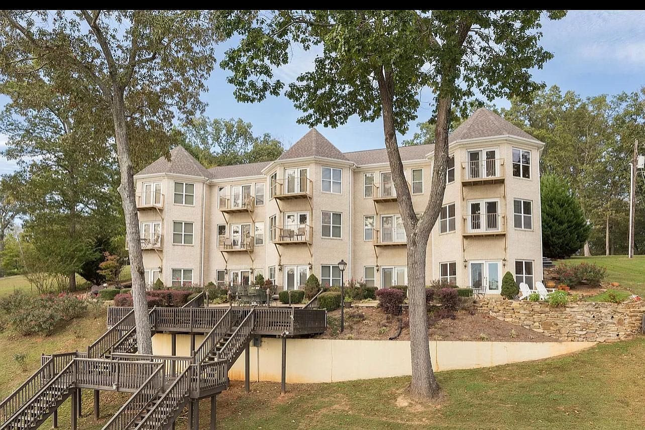 687 Lakewood Dr C, Muscle Shoals, AL 35661 Zillow