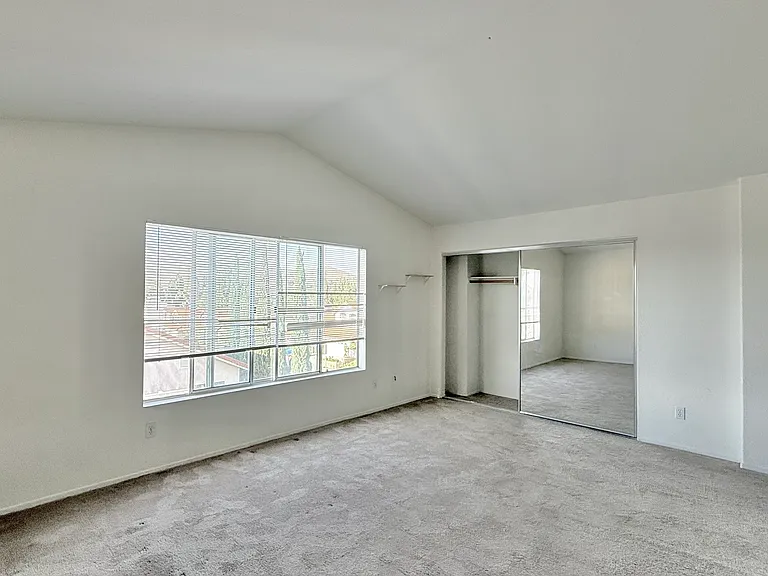9250 Longridge Way — Photo 27