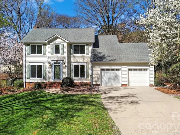 2937 Trotters Rd, Gastonia, NC 28054