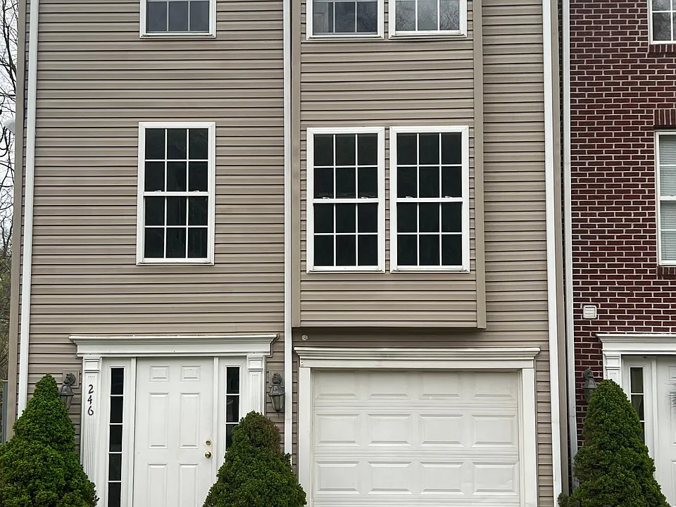 246 Denny Park Rd