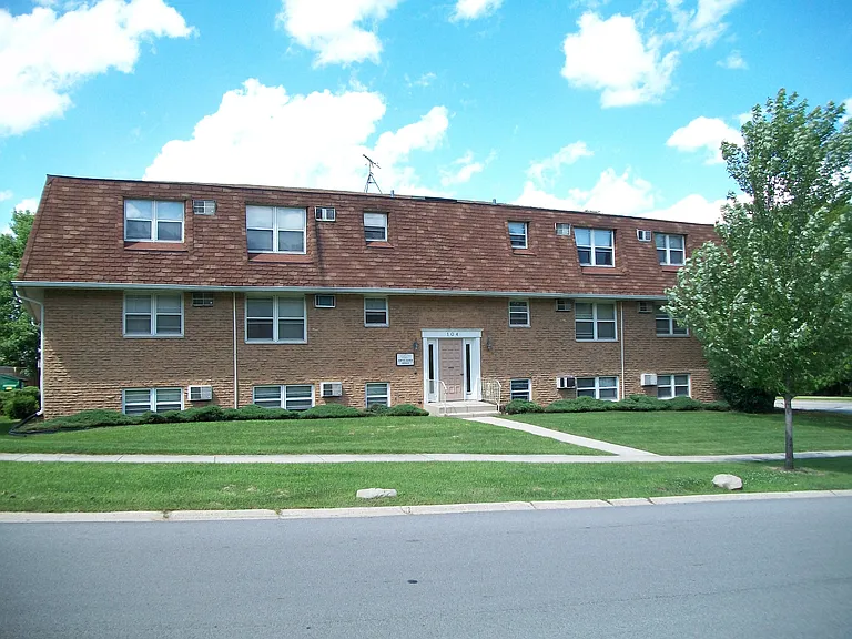 Twin Oaks West apartments — Photo 2
