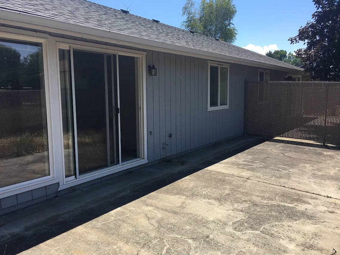 2 bed, 1.0 bath, 1008 sqft, $1,500 — Photo 3