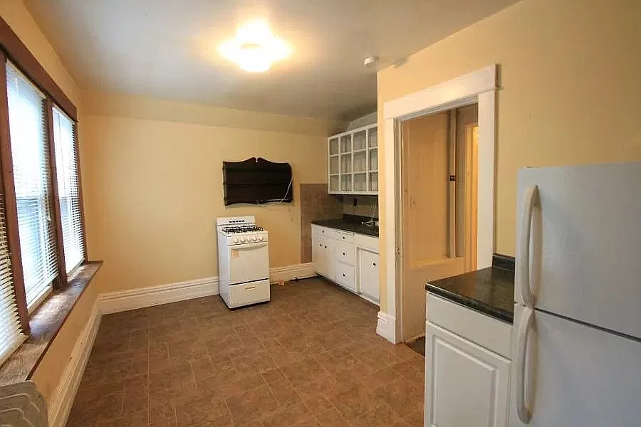 1415 Van Buren Ave #1