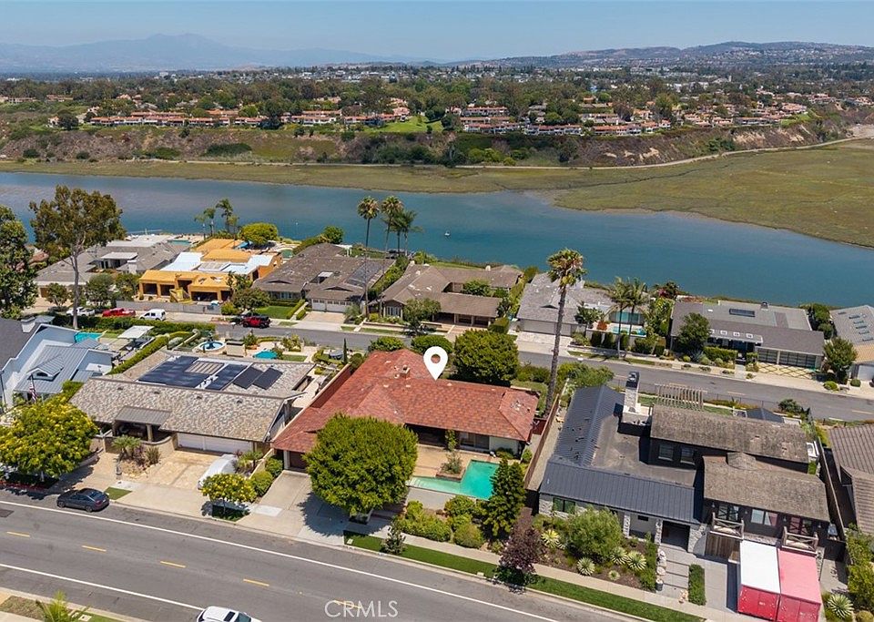 1st image of 1842 Santiago Dr