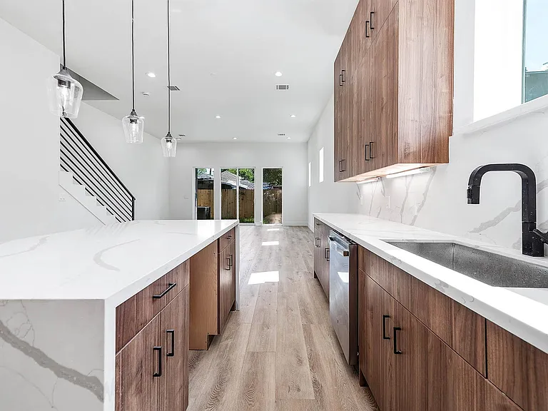 3619 Bremond St — Photo 13