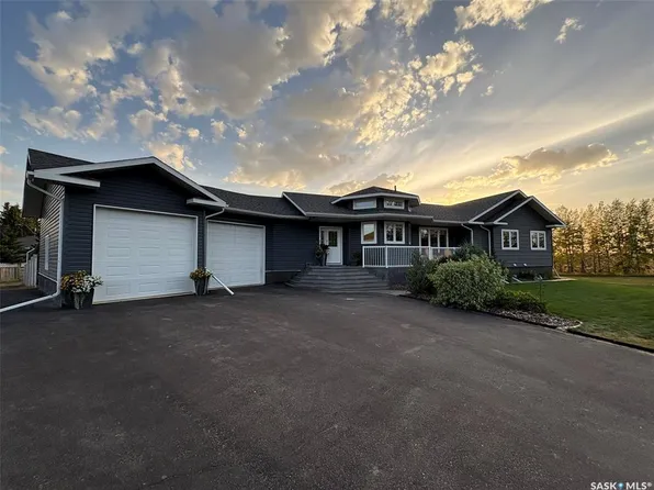 4018 3rd STREET N, Edam, SK S0M 0V0