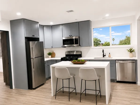 5731 Lexington Ave #301, Los Angeles, CA 90038