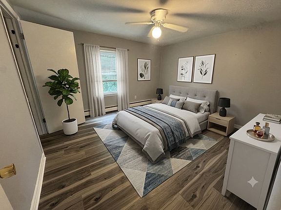 2nd image of 21 Reservoir Rd #4