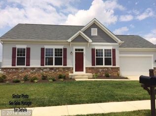 122 Barksdale Dr, Charles Town, WV 25414