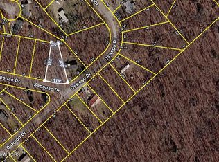 4000 Saponac Dr, Crossville, TN 38572