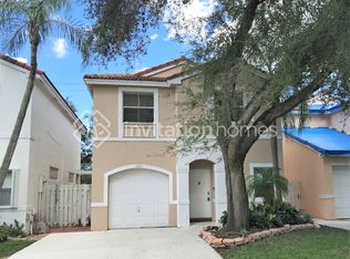 11205 Sunview Way, Hollywood, FL 33026