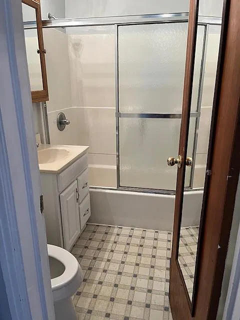 4 bed, 2.5 bath, 2060 sqft, $2,550 — Photo 4