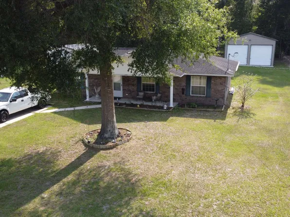 1020 No Name Rd NE, Branford, FL 32008