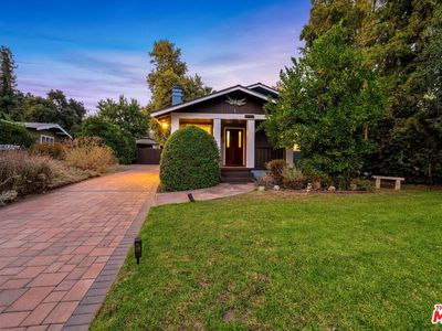 557 E Woodbury Rd, Altadena, CA, 91001