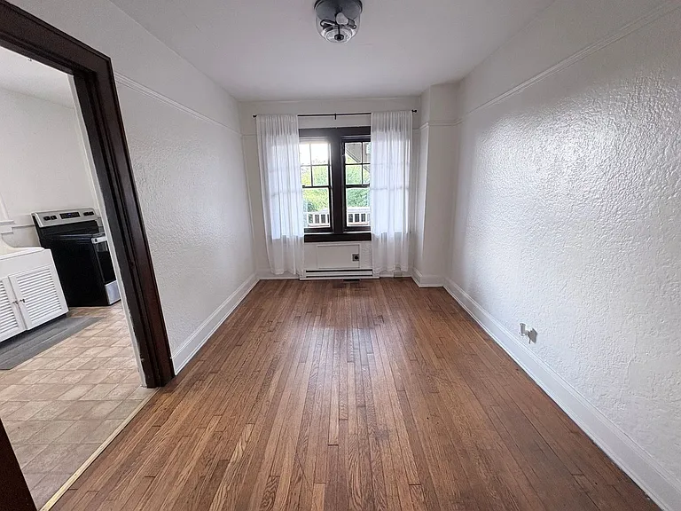 716 Forest Ave — Photo 14