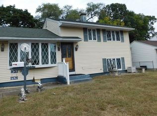 317 Ogden Station Rd, Wenonah, NJ 08090