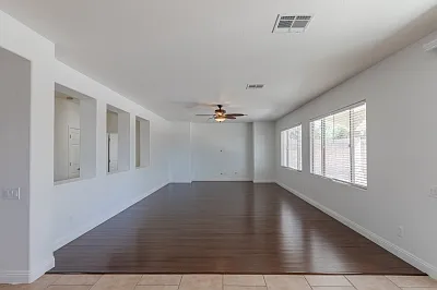 2553 Chateau Clermont St — Photo 14