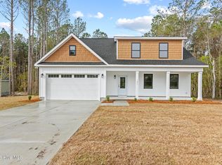 68 Whispering Pines Court, Hampstead, NC 28443