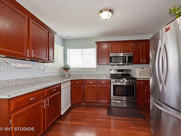 3rd image of 3206 Diane Dr
