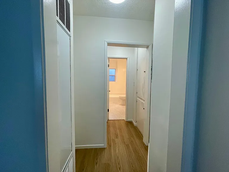 1029 N Hayworth Ave #2 — Photo 10