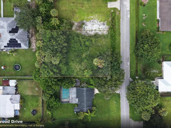 8001 Lockwood Drive, Fort Pierce, FL 34951