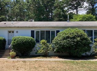 9 Sarah Ln, Plymouth, MA 02360