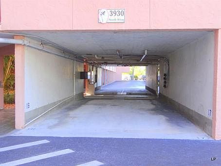 4th image of 3930 S Roosevelt Blvd #N402