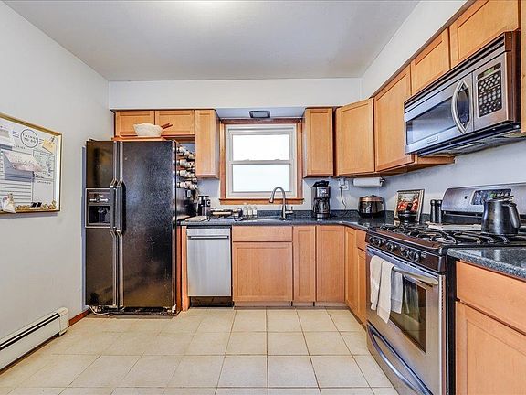 5th image of 565 Central Ave #2