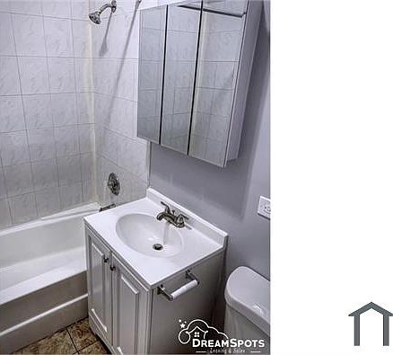 5th image of 7610 S Essex Ave APT 201