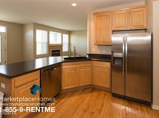 2425 Stonegate Rd, Algonquin, IL 60102