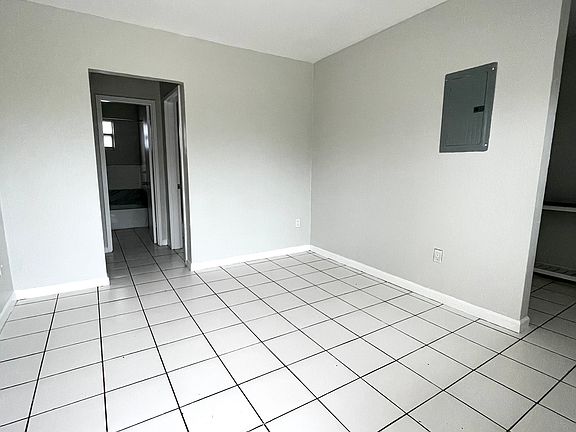 3rd image of 3600 Grand Ave #213