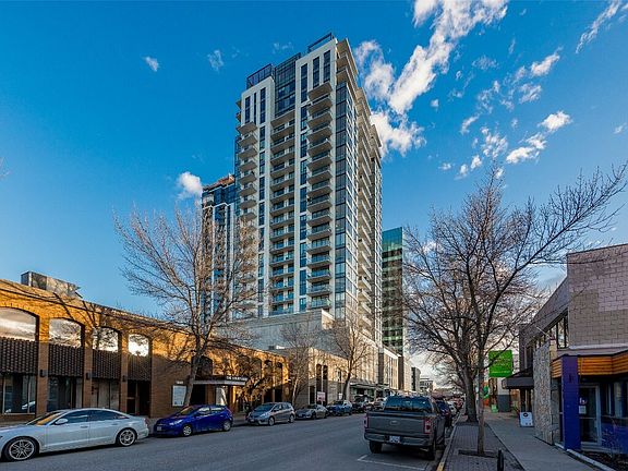 5th image of 1471 Saint Paul St #1407
