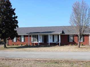 1001 Rowan Cv, New Albany, MS 38652