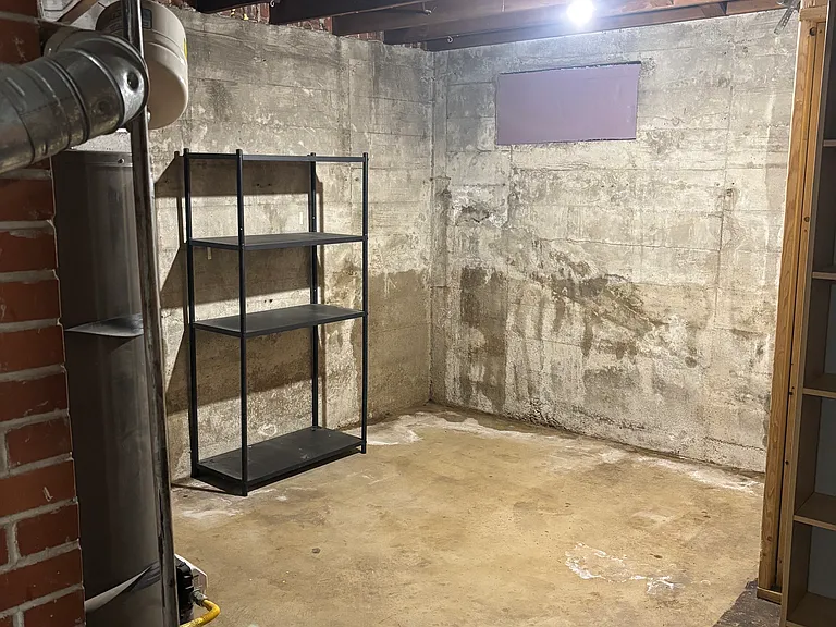 2034 S 1700 E — Photo 19