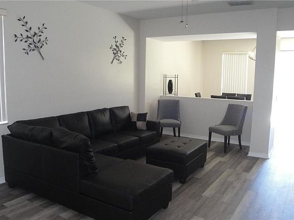 2nd image of 117 Forest View Ct