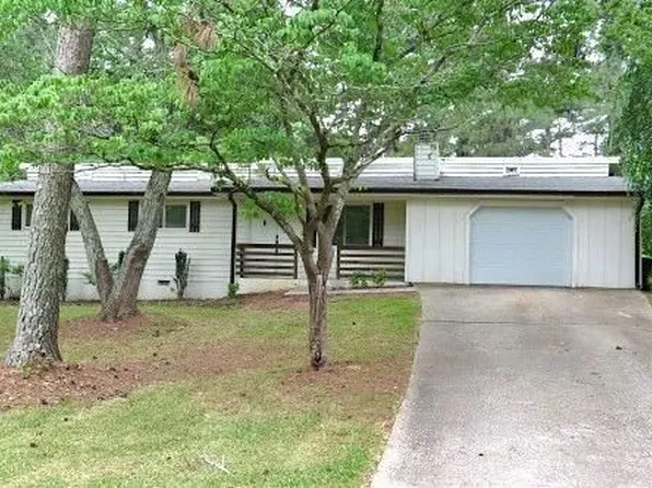 4051 Yeager Rd, Douglasville, GA 30135