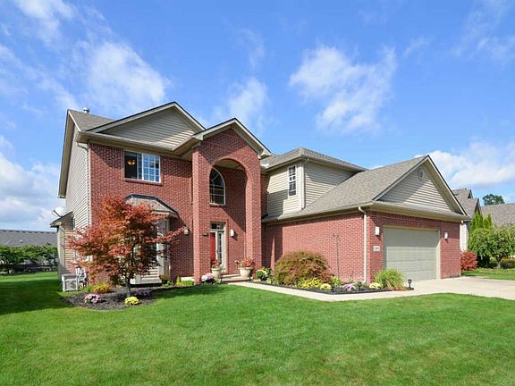 2nd image of 23908 Waterview Dr #106