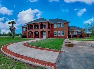 5285 Mustang Rd, Alvin, TX 77511