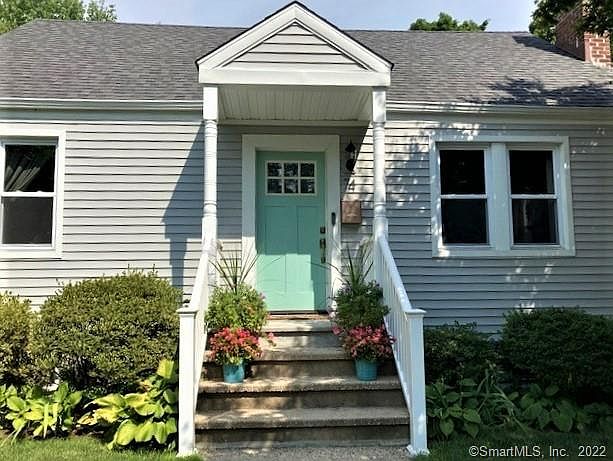 1st image of 74 Silvermine Ave