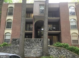 3378 Woodburn Rd APT 23, Annandale, VA 22003