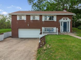 44 Chris Ct, Pittsburgh, PA 15239