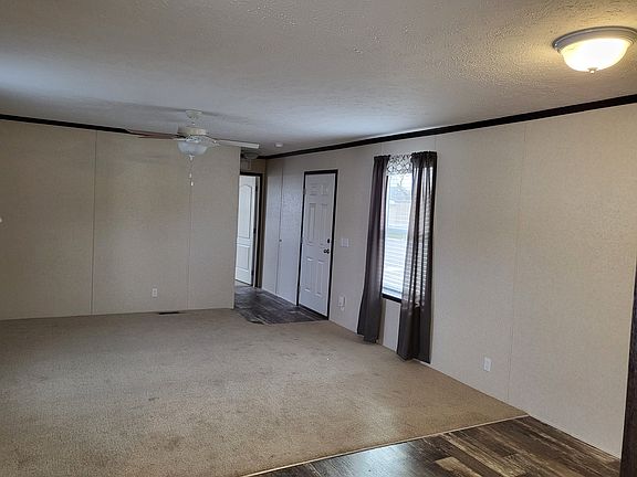 2nd image of 82 Elm Ave #82